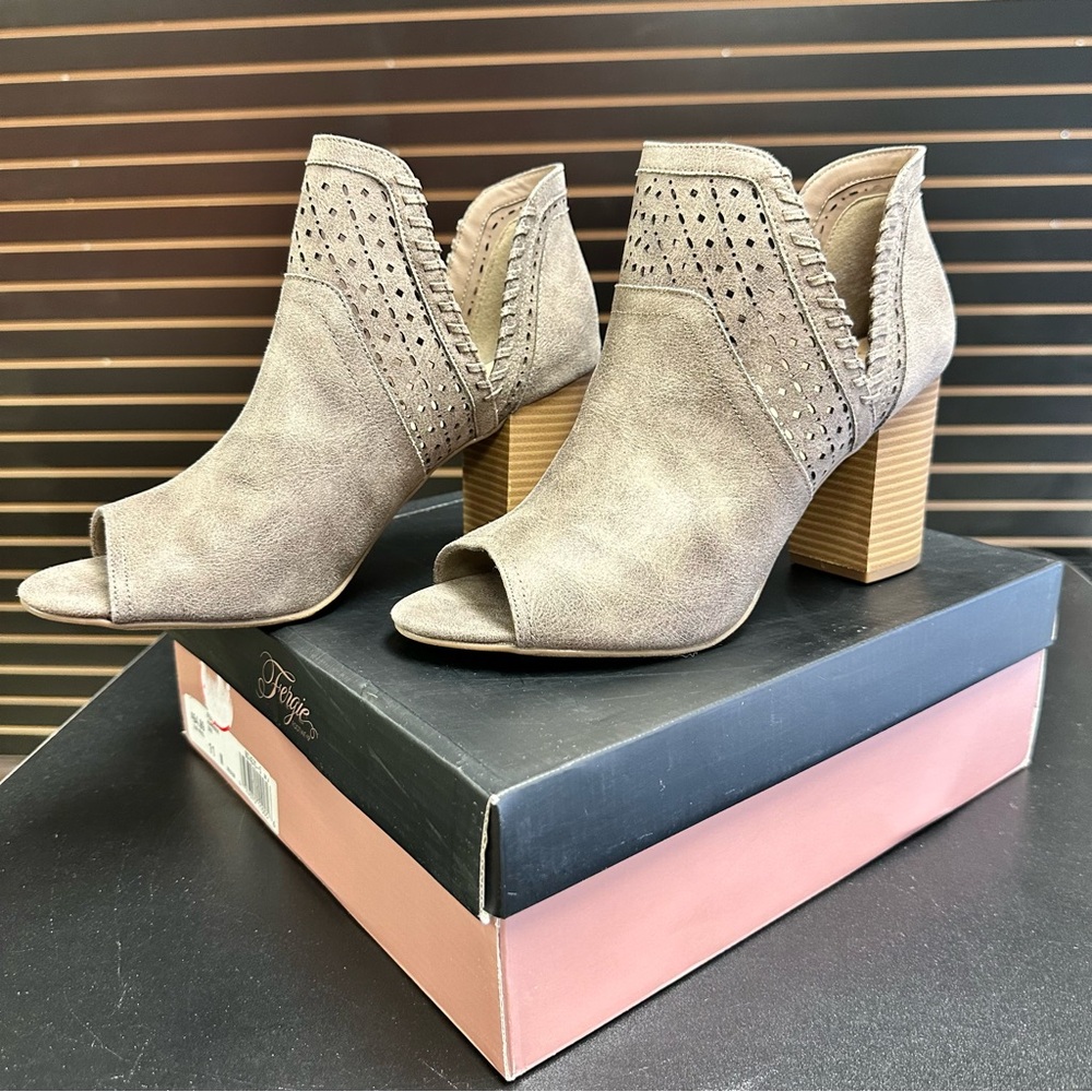 Fergie Harrison Suede Leather Doe Open Toe Bootie Block Heel Size 11 M
